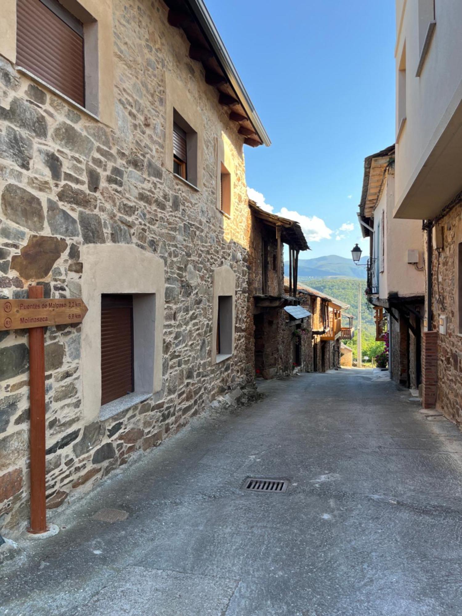 Villa La Casina De Gelo Riego de Ambros Esterno foto